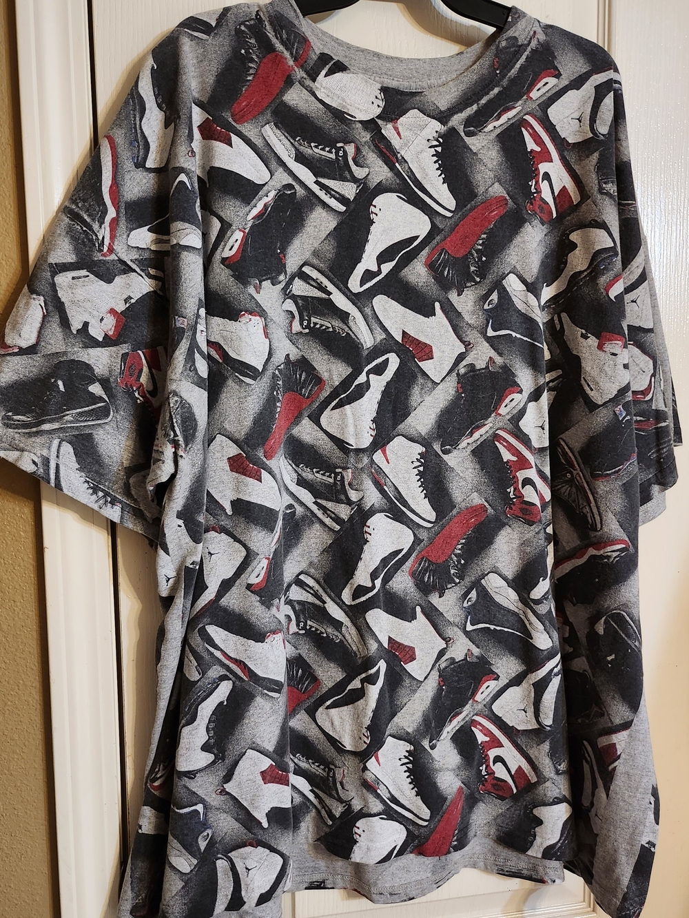 Jordan Vintage Short Sleeve Crewneck Tee in Gray, Black & Red Sneaker Print